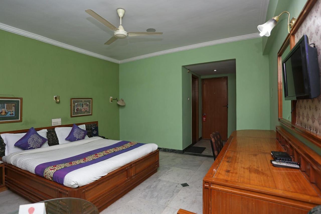 Collection O Shiva'S Regency Hotel Биканер Екстериор снимка