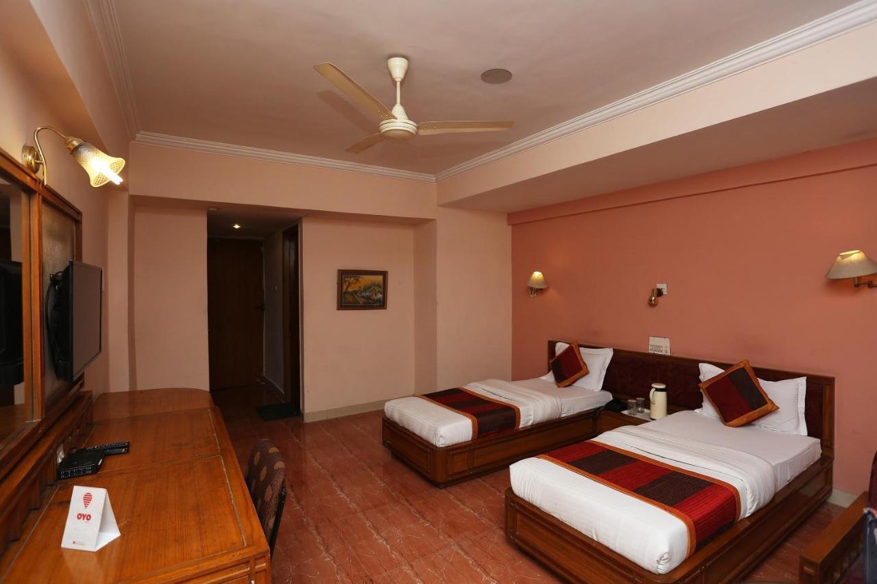 Collection O Shiva'S Regency Hotel Биканер Екстериор снимка