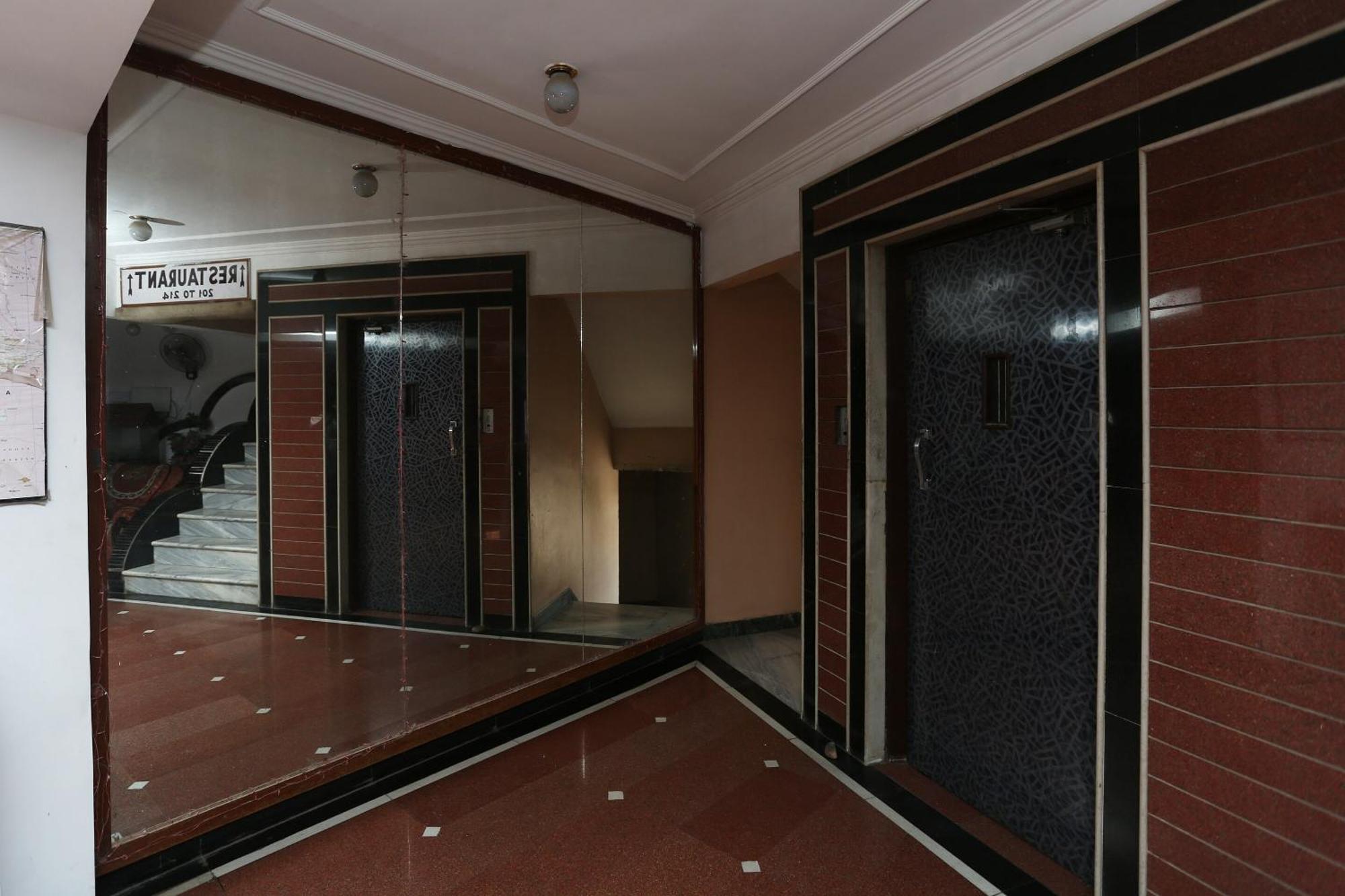 Collection O Shiva'S Regency Hotel Биканер Екстериор снимка