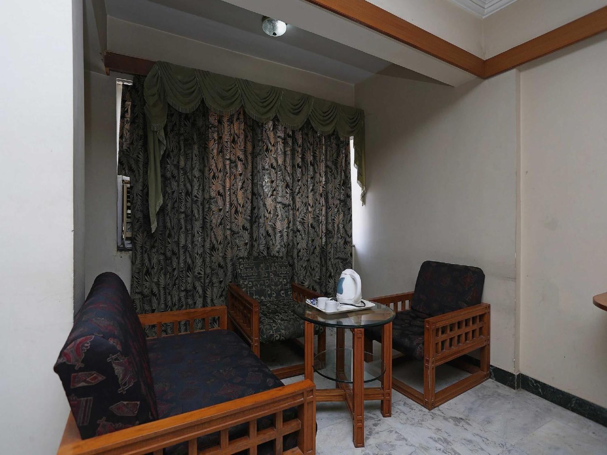 Collection O Shiva'S Regency Hotel Биканер Екстериор снимка